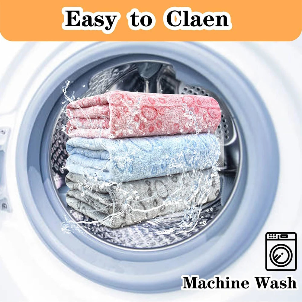 1Pcs Ultra-Soft Paw Print Dog Blankets - Machine Washable, Cozy Pet Pillow Pads for Indoor & Outdoor Use - Ideal for Small to La